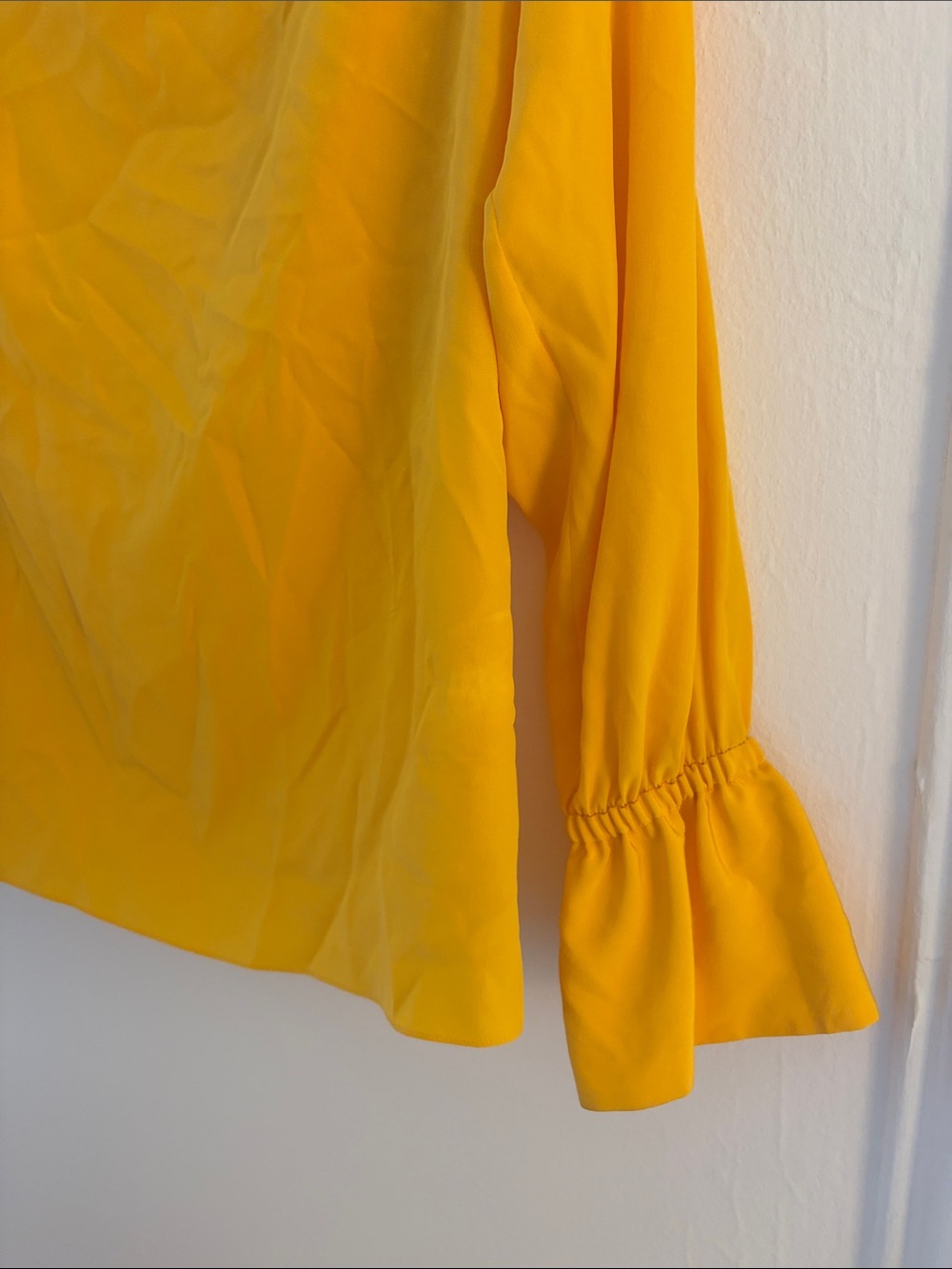 PUCCI BOATNECK TOP ! Vintage. Yellow, grommets. Size 34 - Picture 3 of 3